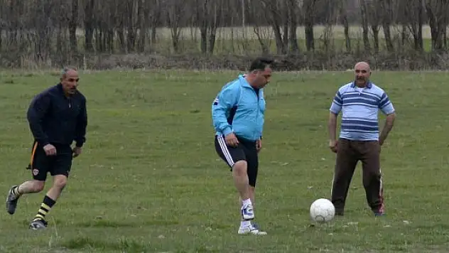 Kaymakam Eryılmaz, mahalleliyle maç yaptı