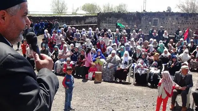 Ağrı Karabulak köyünde Kutlu Doğum