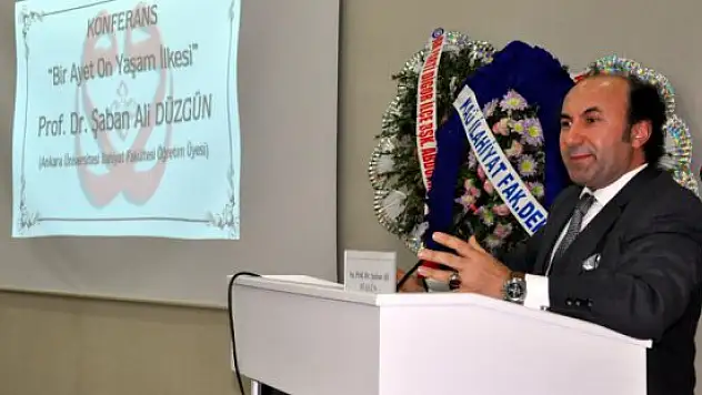 KAÜ'de 'Bir Ayet On Yaşam İlkesi' konferansı