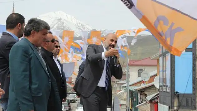 ​Cemal Kaya Eleşkirt'te seçim ofisi açtı