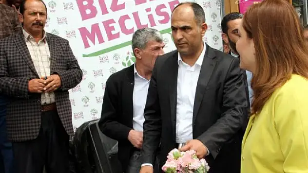 AK Partili adaylardan HDP'ye ziyaret