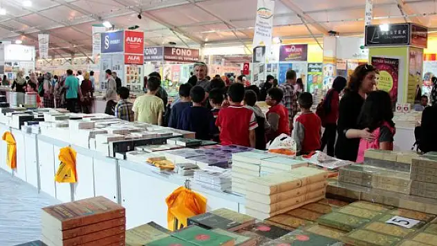 4. Malatya Anadolu Kitap ve Kültür Fuarı açıldı
