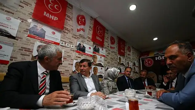 Başbakan Davutoğlu Iğdır'da