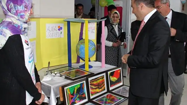 Erciş'te bilim şenliği düzenlendi
