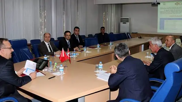 Hakkari'de SODES değerlendirme toplantısı