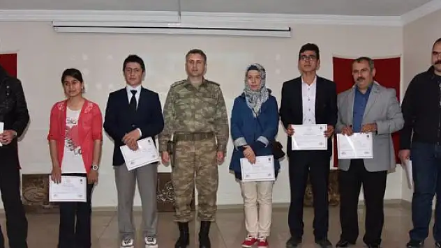 Ahlat'ta sertifika töreni