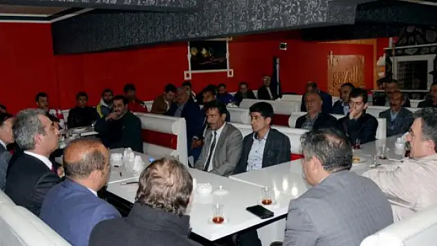 Sarıkamış Kaymakamı Gürbüz, STK temsilcileriyle görüştü