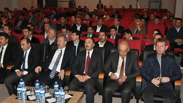 Muş'ta 'gıda maddelerinin satışı ve üretimi' toplantısı