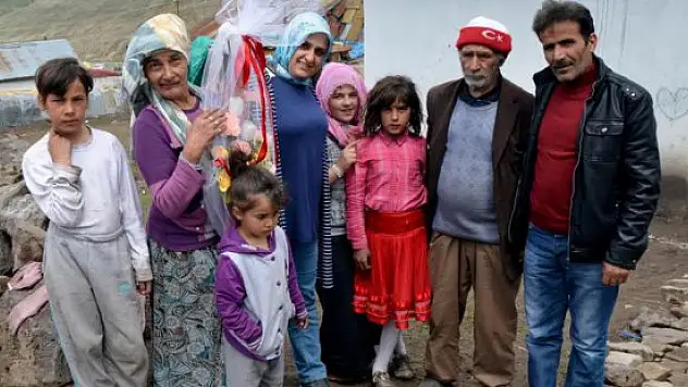 Sarıkamış'ta engelli kadın 'yılın annesi' seçildi
