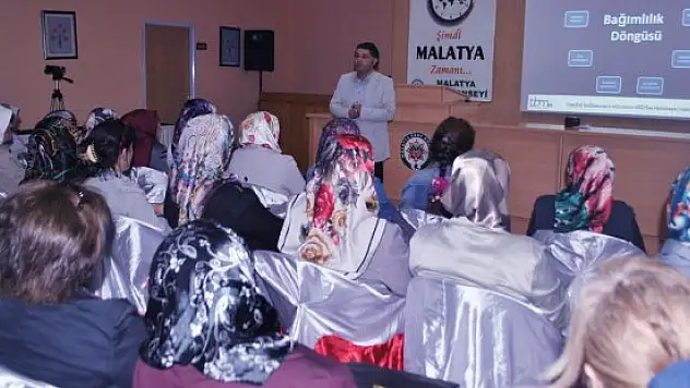Malatya'da 'Madde Bağımlılığı' konulu konferans verildi
