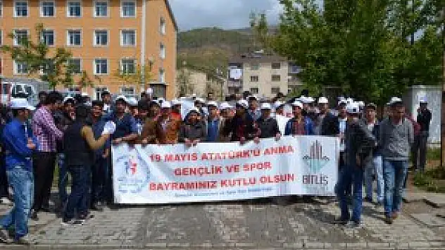 Hizan'da gençlik yürüyüşü
