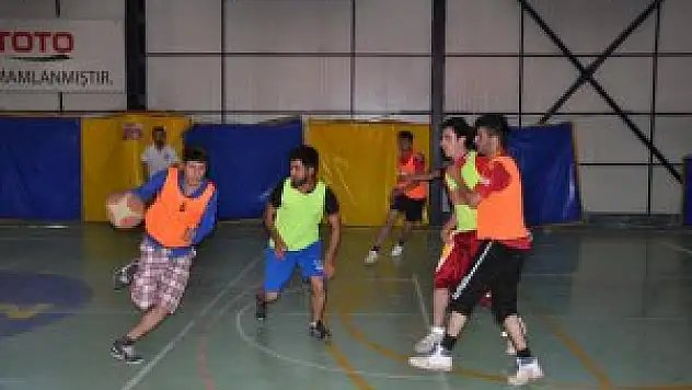 Çukurca'da 'Streetball Turnuvası'