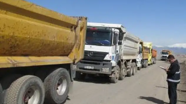 Erzurum Büyükşehir Belediyesinden 'atık' uyarısı