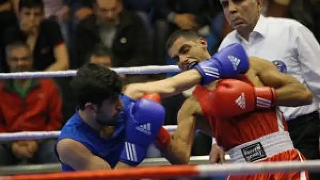 Erzurum'da 'Boks Gecesi'