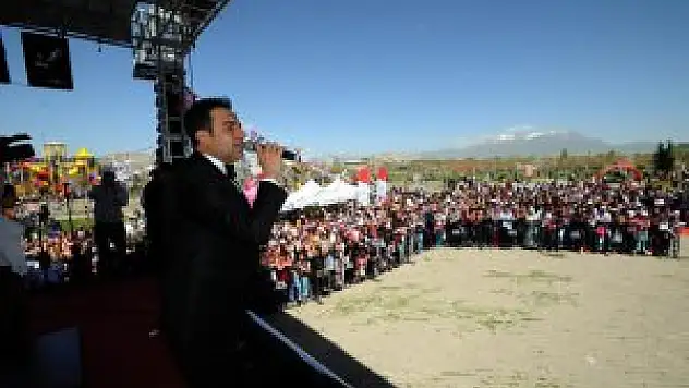 Berdan Mardini, Van'da konser verdi