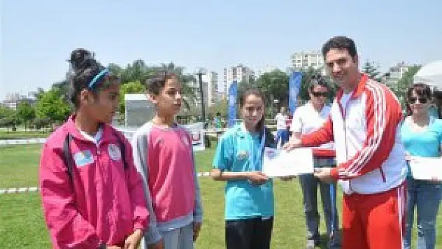 Hizanlı öğrencilerin kros başarısı