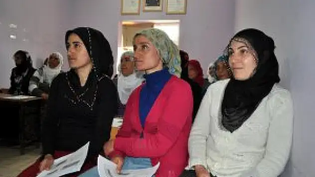 Bitlisli kadınlar 'çilek'le gülecek