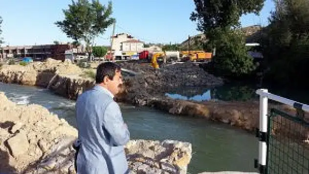 DSİ, Darende'ye 2 köprü yapıyor