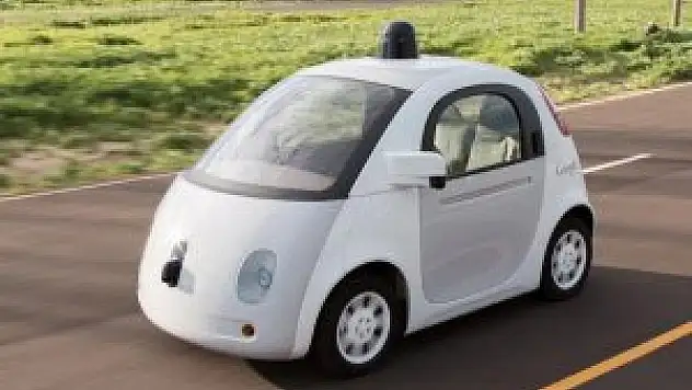 Google'ın Sürücüsüz Arabasını Yolda Görmeye Hazır Olun