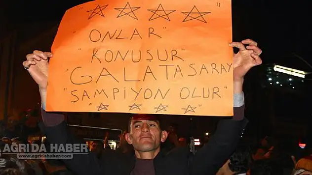 Ağrı'da Galatasaray Taraftarının şampiyonluk Sevinci