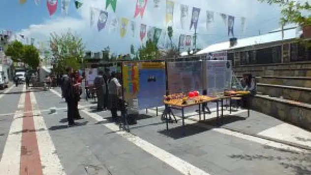 Malazgirt'te 'Bilim Şenliği' düzenlendi