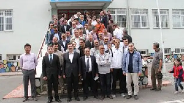 Erzincan'da eğitim çalışanlarının darbedildiği iddiası