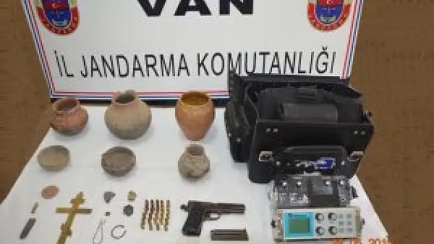 Van ve Ağrı'da tarihi eser kaçakçılığı