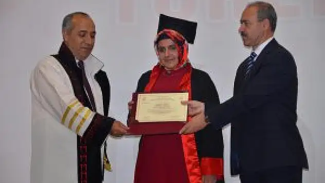MŞÜ'de mezuniyet sevinci