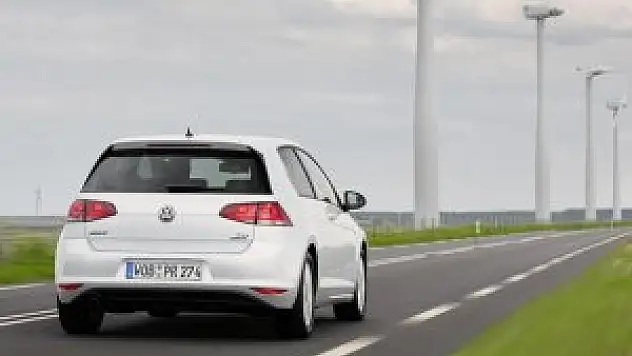 VW Golf'e 1,0 litrelik motor