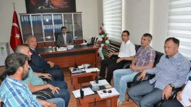 Kaymakam Özbek, polis memurlarını ödüllendirdi