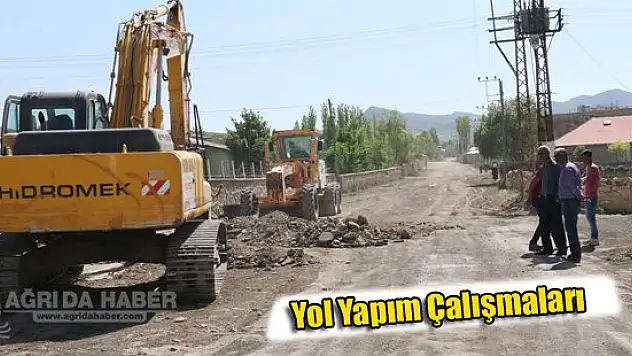 Diyadin'de yol yapım çalışmaları
