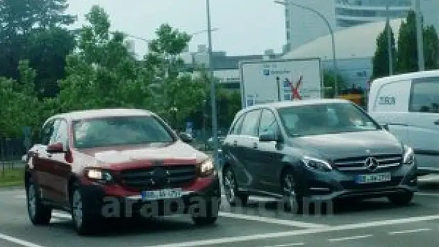 Mercedes GLC'yi Almanya'da Yakaladık!
