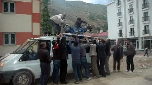 Siirt'te derede akıntıya kapılarak kaybolan kadınlar