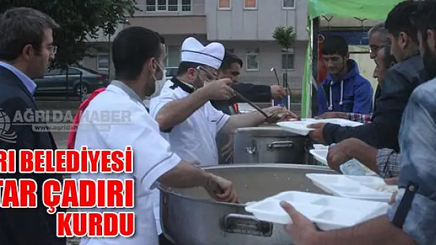 Ağrı Belediyesi iftar çadırı kurdu