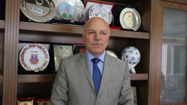Veren el alan eli görmüyor