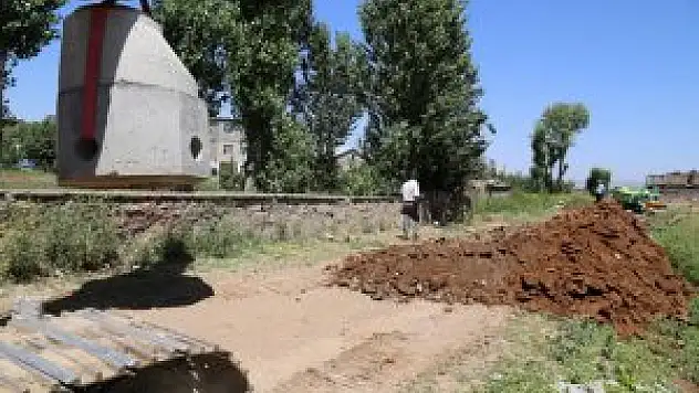 Güroymak'ta yol ve alt yapı çalışmaları
