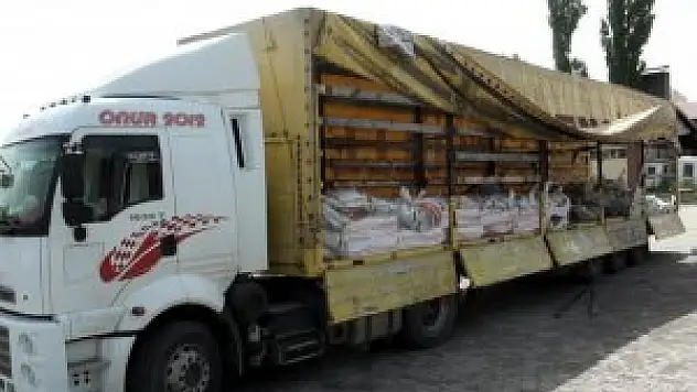 Kum çuvalları arasında kaçak sigara sevkiyatı