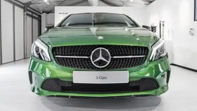 Makyajlı Mercedes A Serisi'ni İnceledik