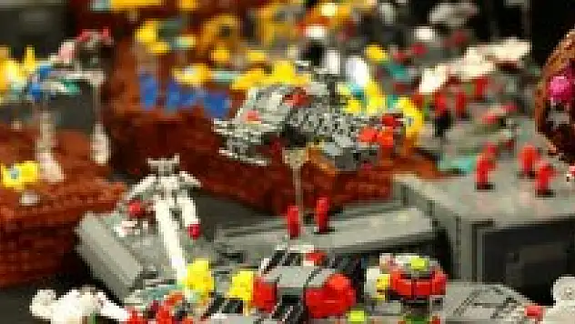 LEGO Kullanılarak StarCraft 2 Haritası Yaptılar