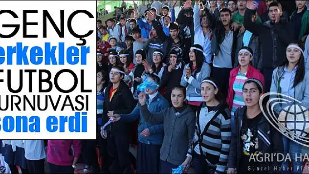 GENÇ ERKEKLER FUTBOL TURNUVASI SONA ERDİ