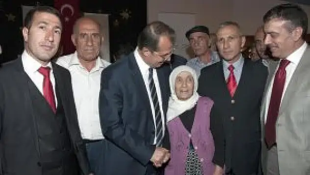 Vali Taşyapan, şehit ve gazi aileleriyle iftar açtı