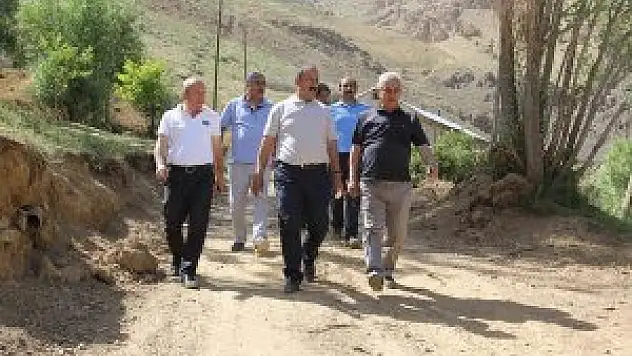 Başkale'deki dere yatakları incelendi