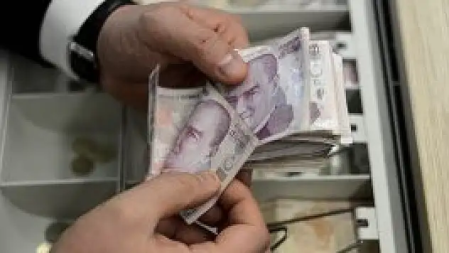 Memurların zamlı maaşları belli oldu