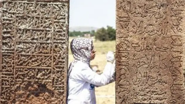 Bitlis Tarihi Mezarlıklarda Liken Temizliği Başladı