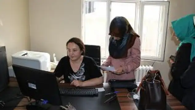 Şemdinli'de tercih merkezi kuruldu
