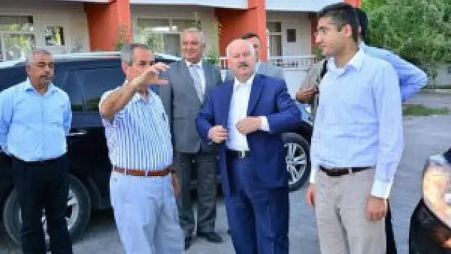 Adilcevaz Belediye Başkanı Gürsoy, iftar verdi