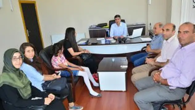 Adilcevaz'da 3 üniversite öğrencisi İtalya'ya gönderilecek