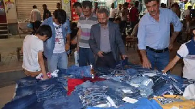 Bayram hareketliliği esnafın yüzünü güldürdü
