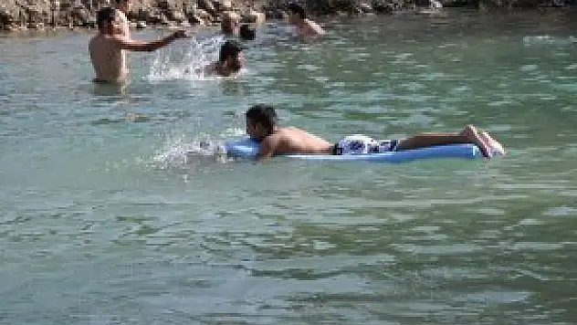 Tunceli'de sıcak hava etkili oluyor