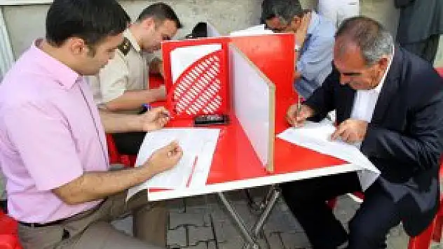 Kaymakam Çelikel'den, kan bağış kampanyasına destek
